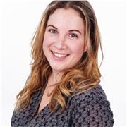 Online design tutor with a graphic design BA and 5+ years' experience, offering lessons across the UK to students of all levels!